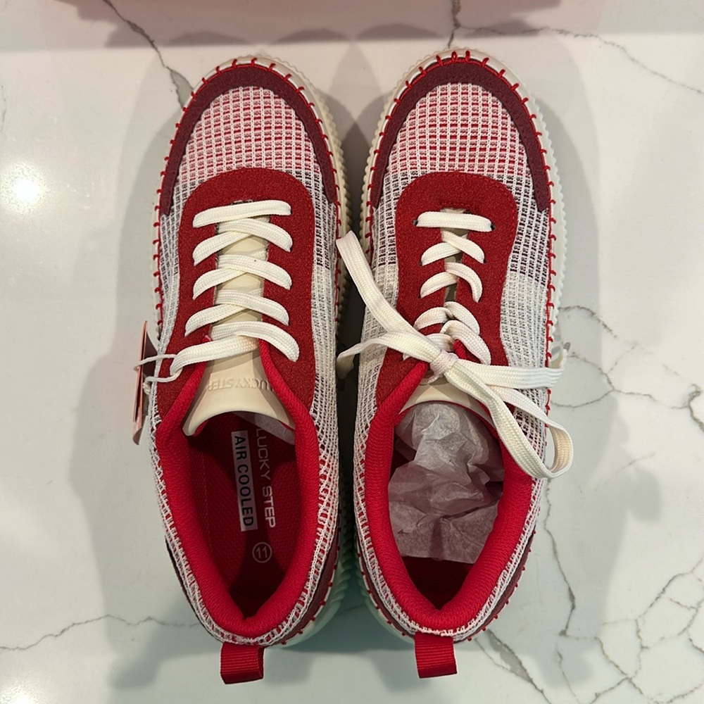 New Women’s Lucky Step Shoes, Red and Cream, Knit with bigger sole. Size 11